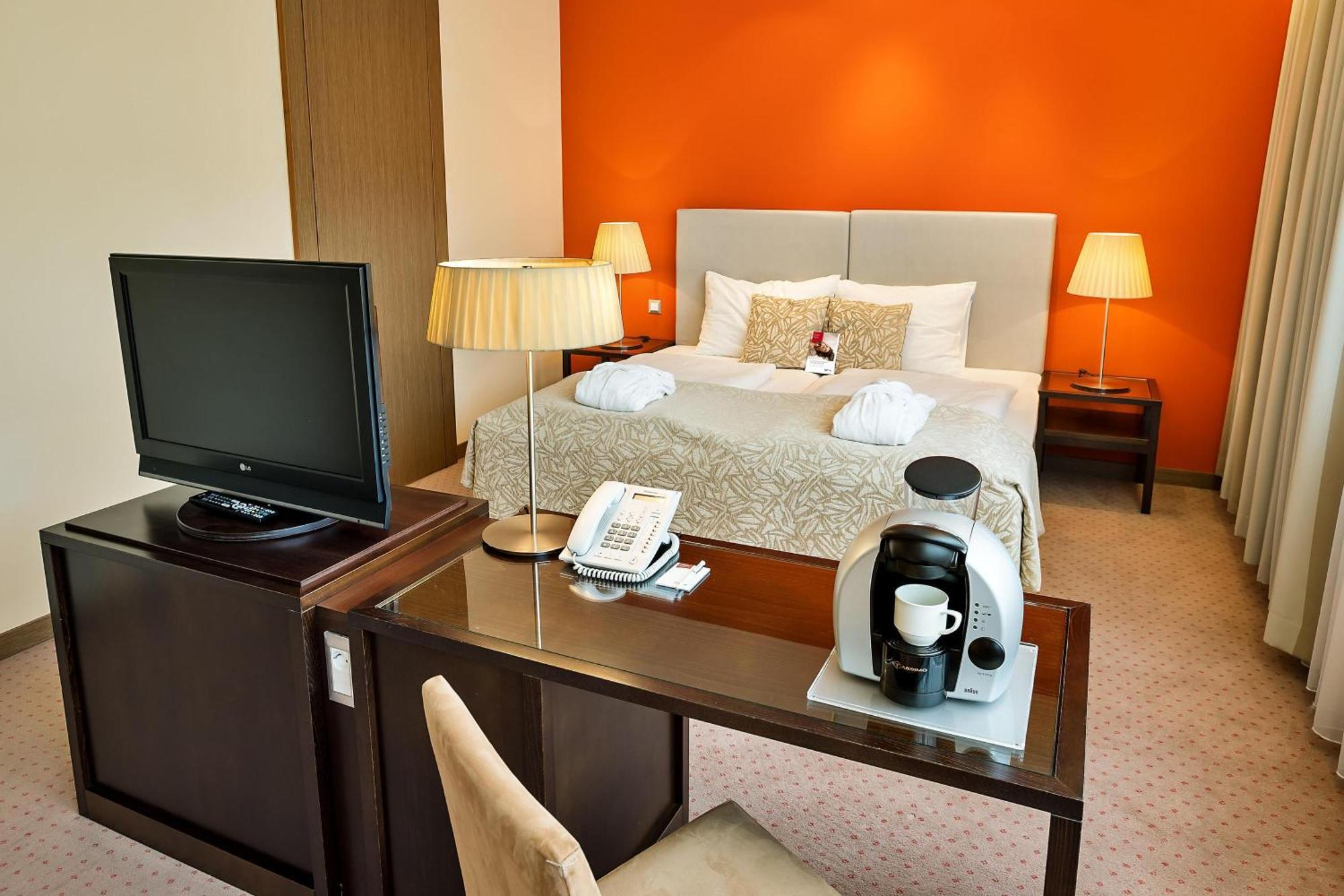 Austria Trend Savoyen - 4 Stars Superior Hotel 4*